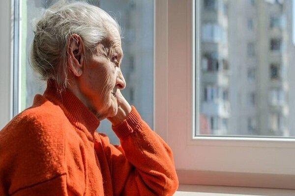 آیا با افزایش سن، قدمان کوتاه میشود؟